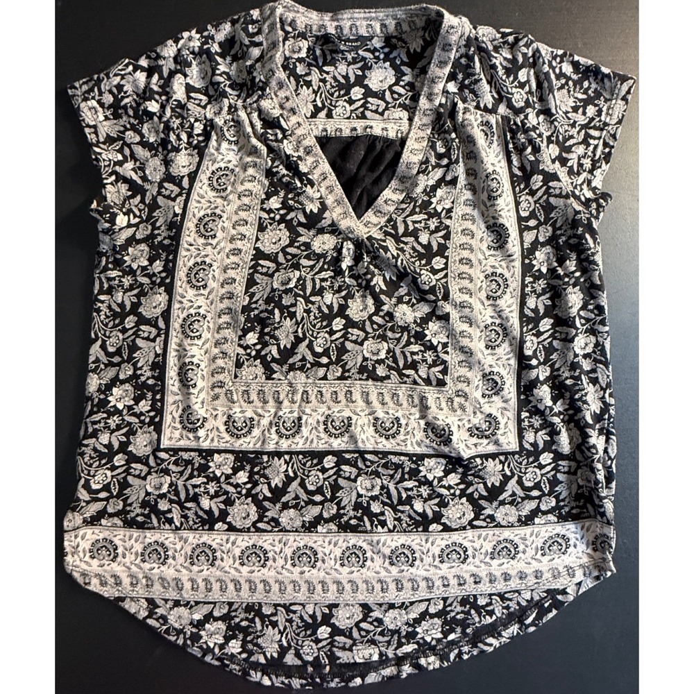 Lucky Brand Womens Floral Paisley V-Neck Top Black Grey Small
